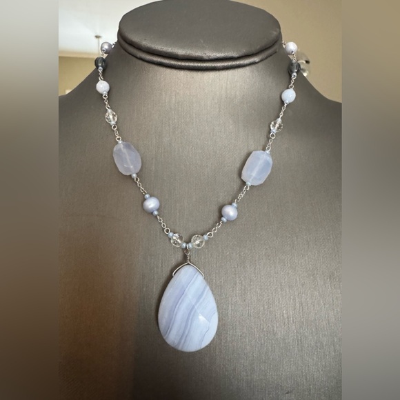 unknown Jewelry - Blue Lace Agate Necklace